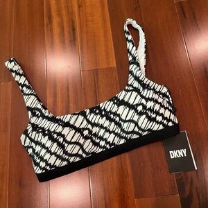 New NWT DKNY Bikini Swim Top Black White Pattern Athletic Padded UPF Size Medium